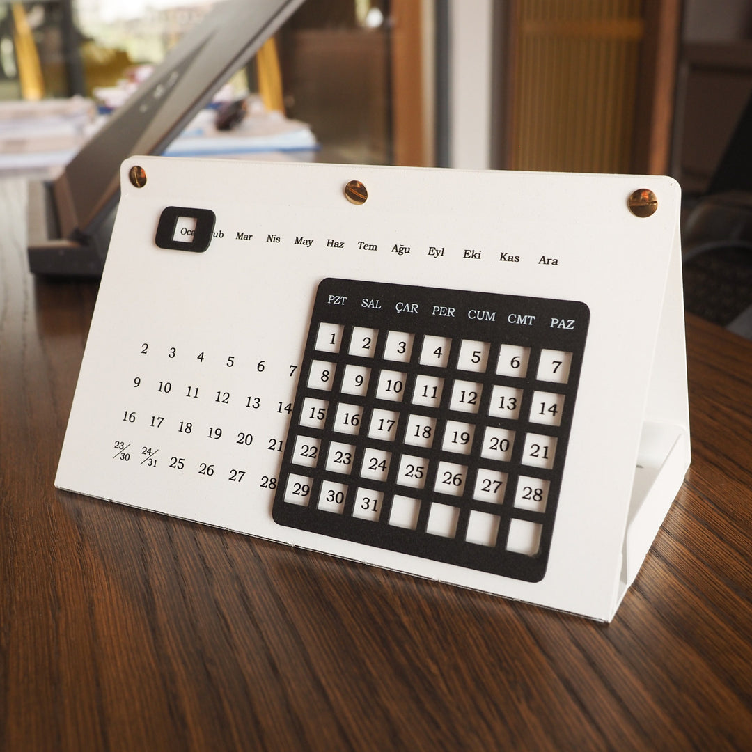 Kişiye Özel Metal Masa Takvimi ve Organizer - APH239