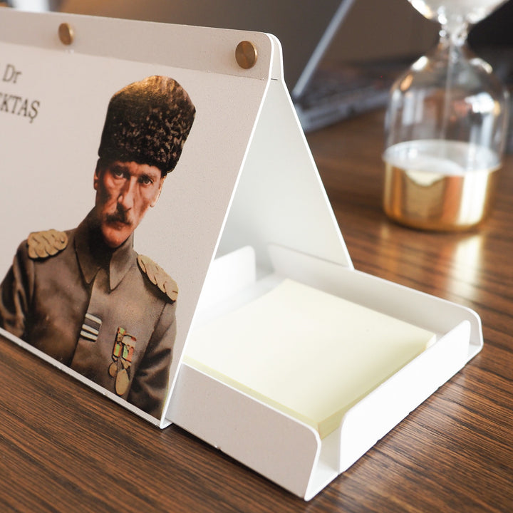 Kişiye Özel Metal Masa Takvimi ve Organizer - APH239