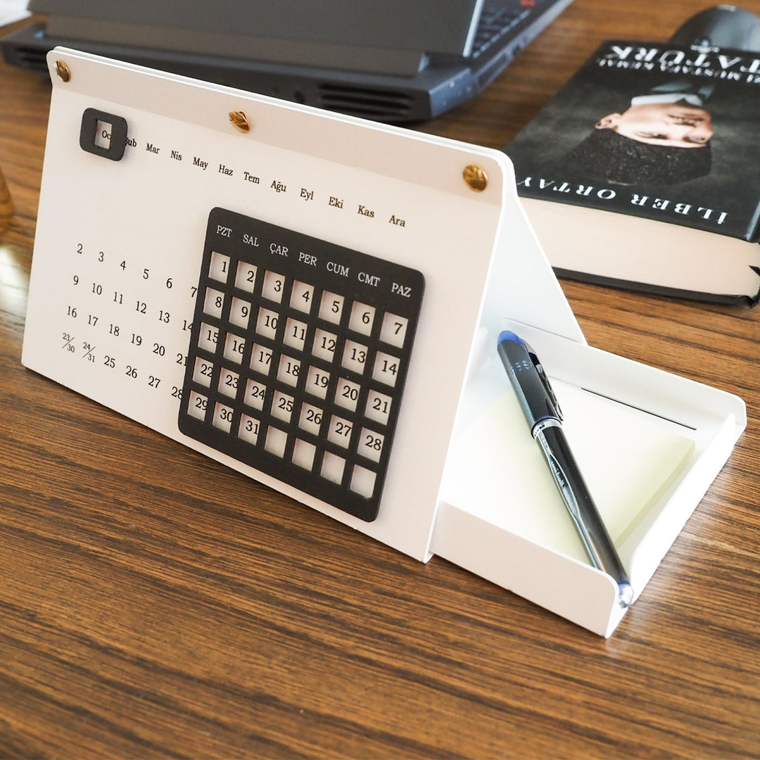 Kişiye Özel Metal Masa Takvimi ve Organizer - APH239