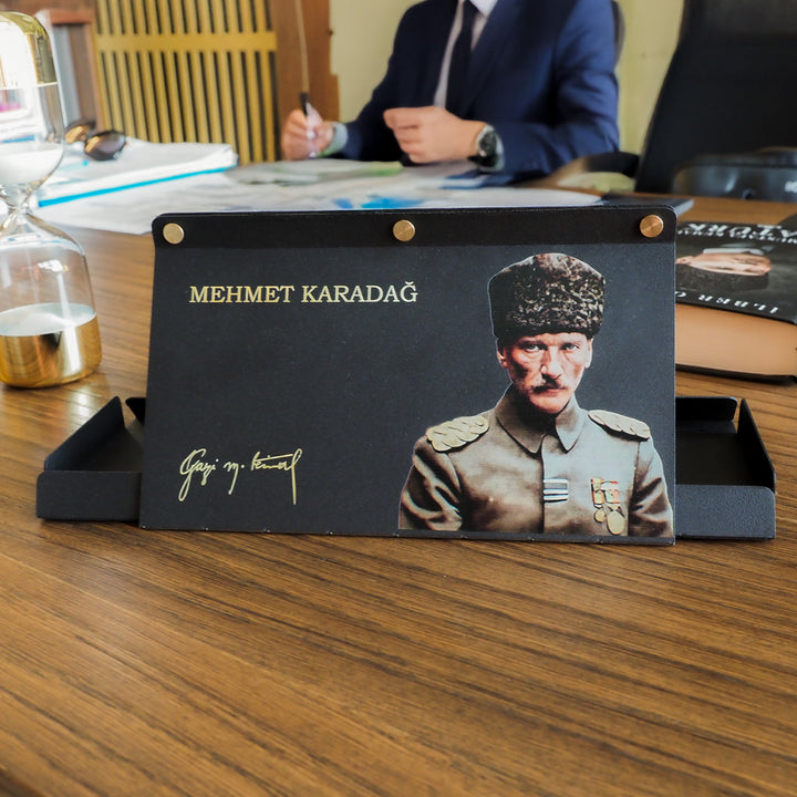 Kişiye Özel Metal Masa Takvimi ve Organizer - APH239