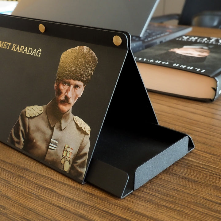 Kişiye Özel Metal Masa Takvimi ve Organizer - APH239