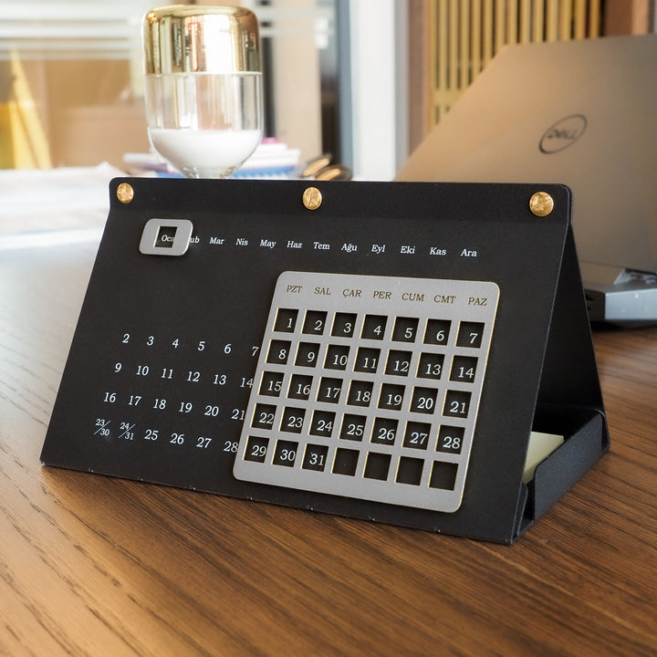 Kişiye Özel Metal Masa Takvimi ve Organizer - APH239