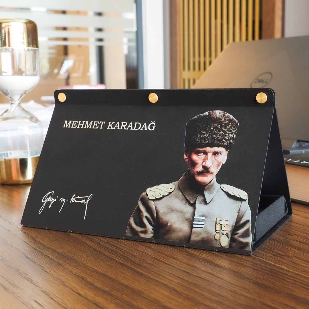 Kişiye Özel Metal Masa Takvimi ve Organizer - APH239