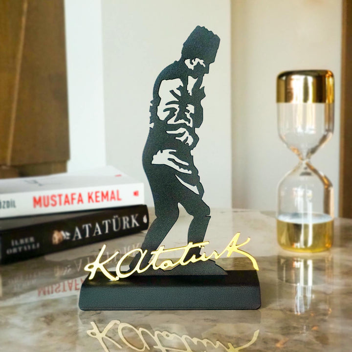 Başkomutan Kocatepe’de Metal Masaüstü Dekor - APH250