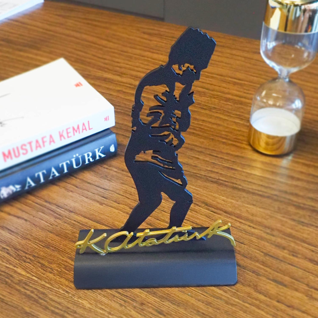 Başkomutan Kocatepe’de Metal Masaüstü Dekor - APH250