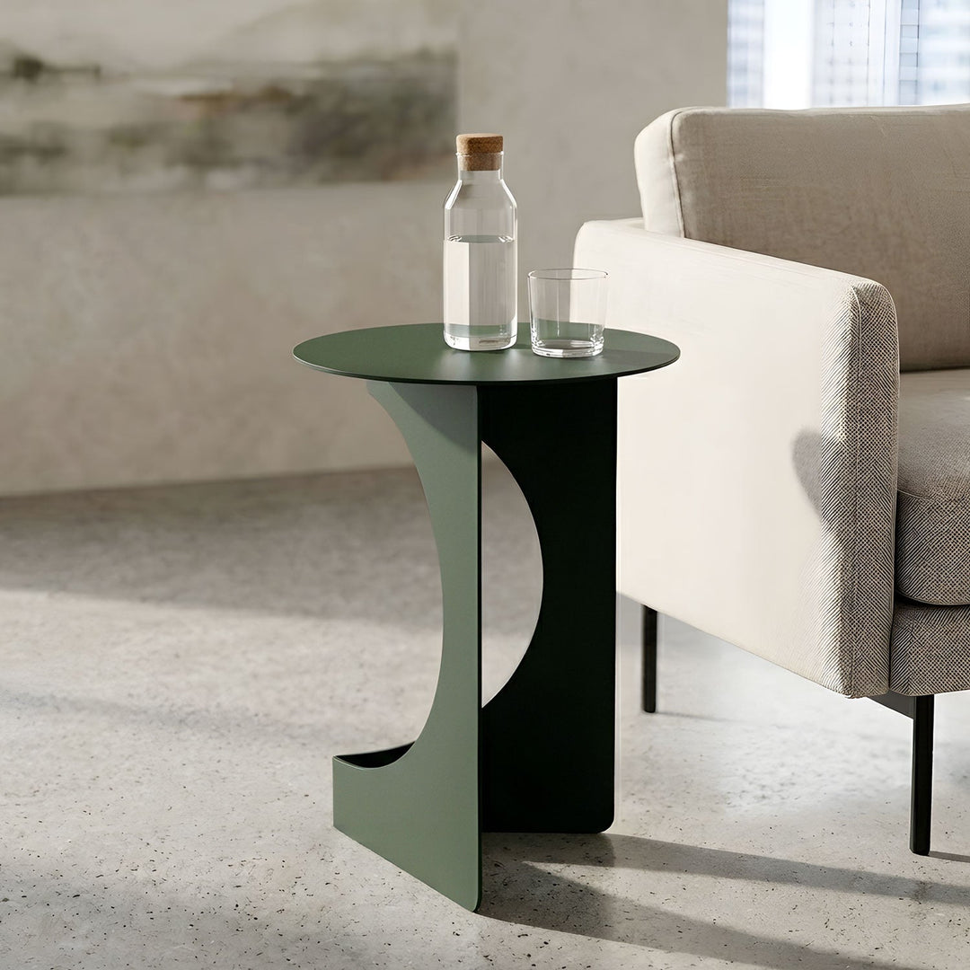 Vela Metal Side Table - APM031