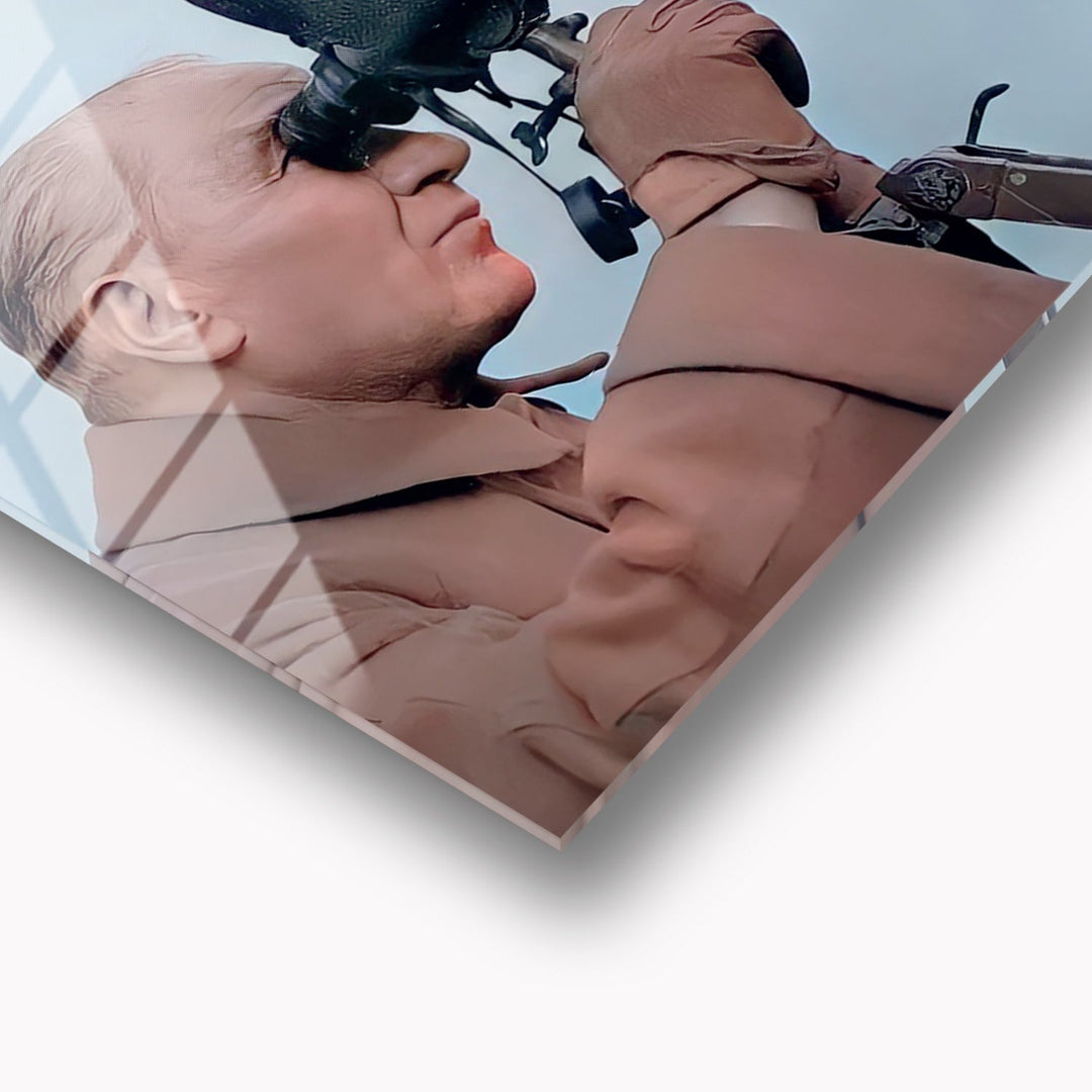 Atatürk Gözetleme Yaparken Cam Tablo - ATC037