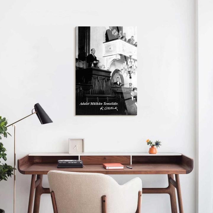 Adalet Mülkün Temelidir Cam Tablo - ATC028