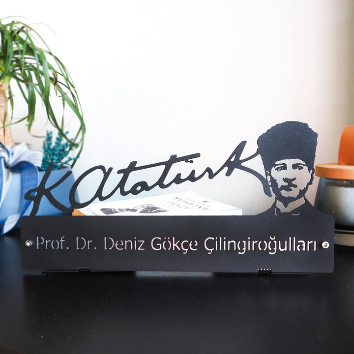 Kişiye Özel Atatürk İmzalı İsimlik Masaüstü Dekor - APH231