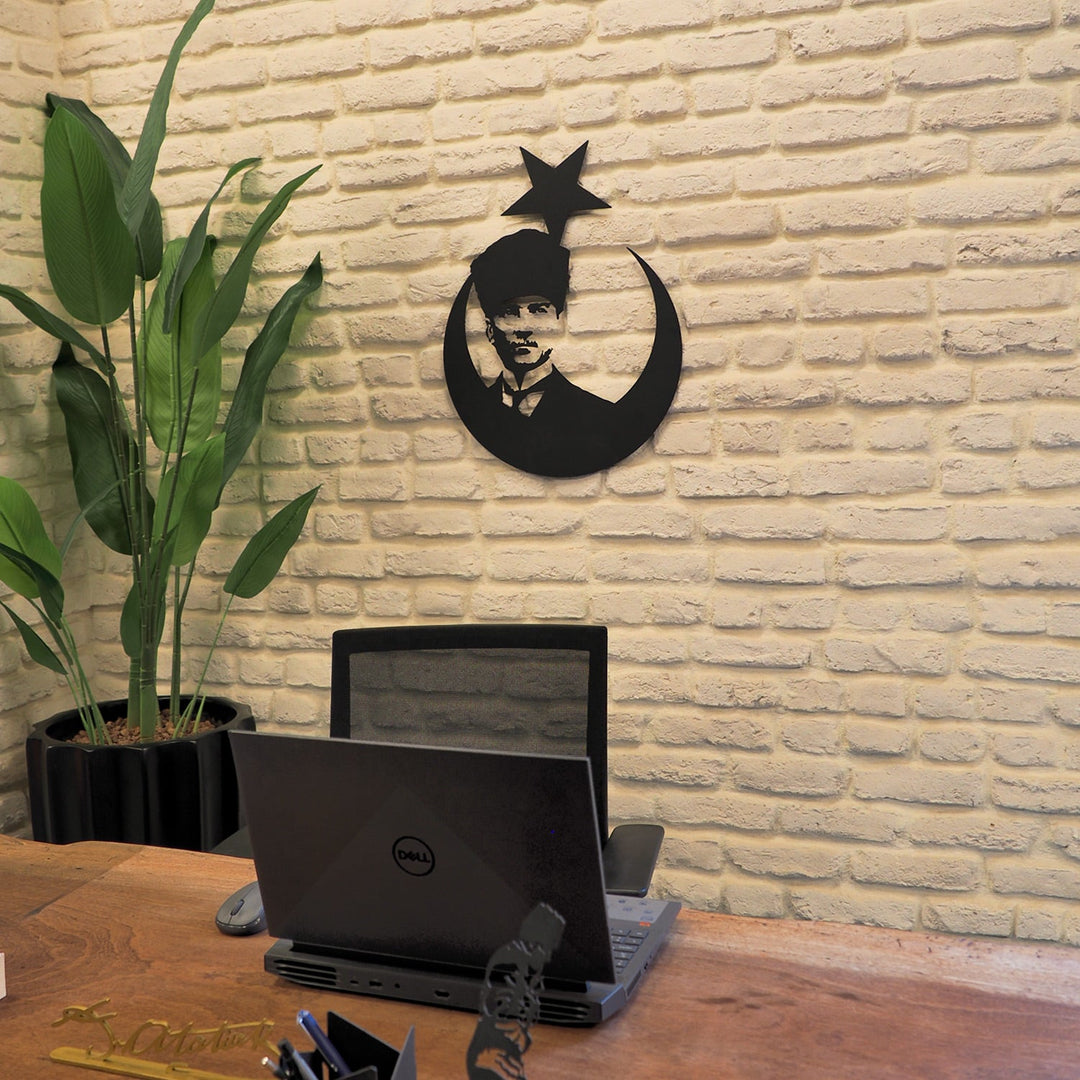 Atatürk ve Türk Bayrağı Metal Duvar Tablosu - APT647