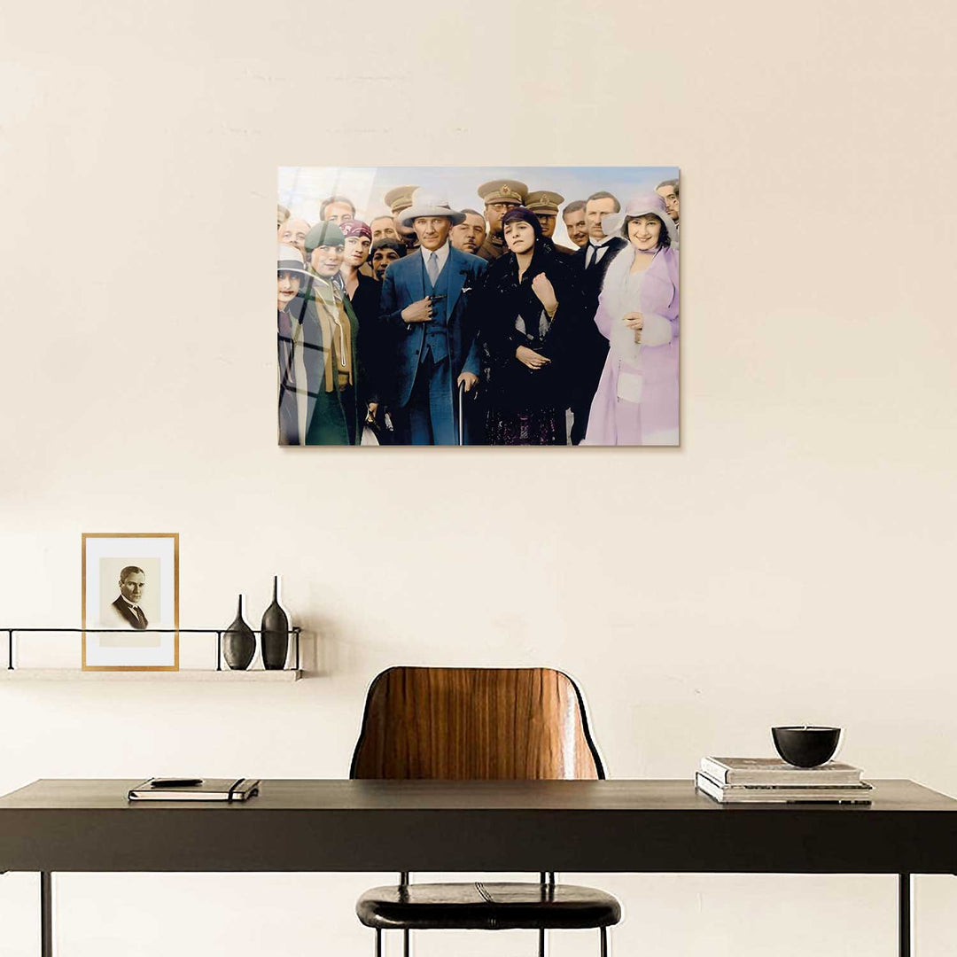 Atatürk'ün Türk Kadınına Değeri Cam Tablosu - ATC040