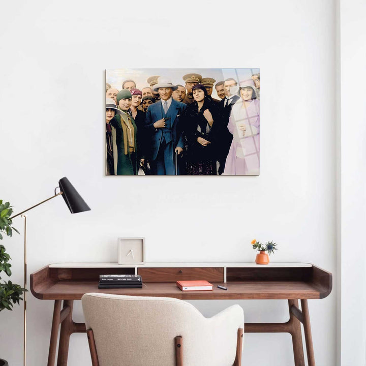 Atatürk'ün Türk Kadınına Değeri Cam Tablosu - ATC040