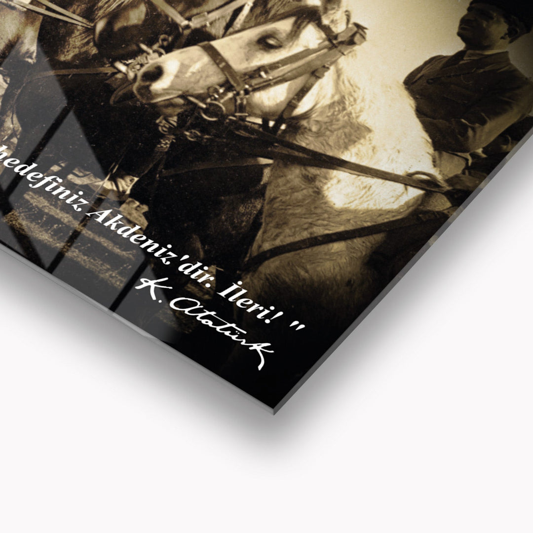 Ordular, ilk hedefiniz Akdeniz'dir. İleri! Cam Tablo - ATC006