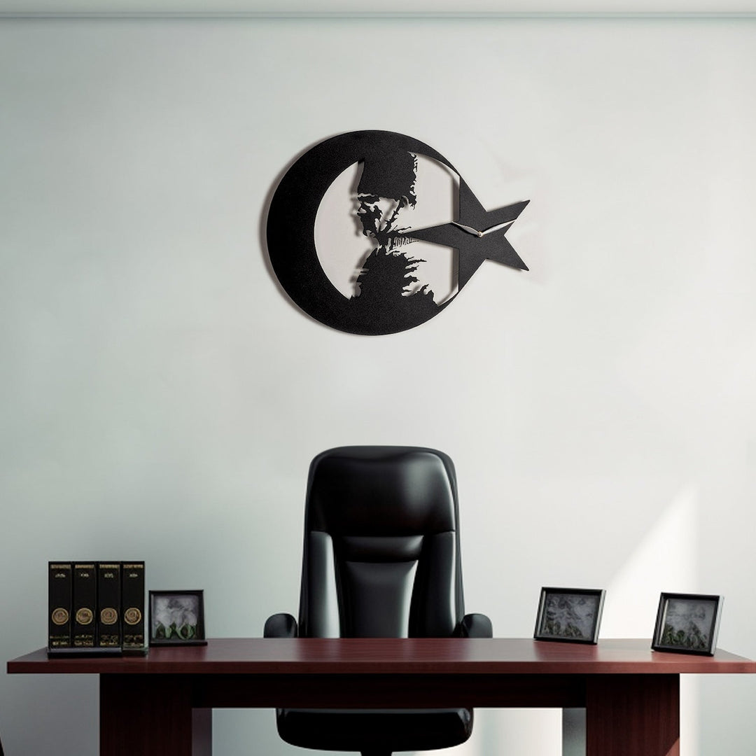 Ay ve Yıldız Metal Duvar Saati - APS136