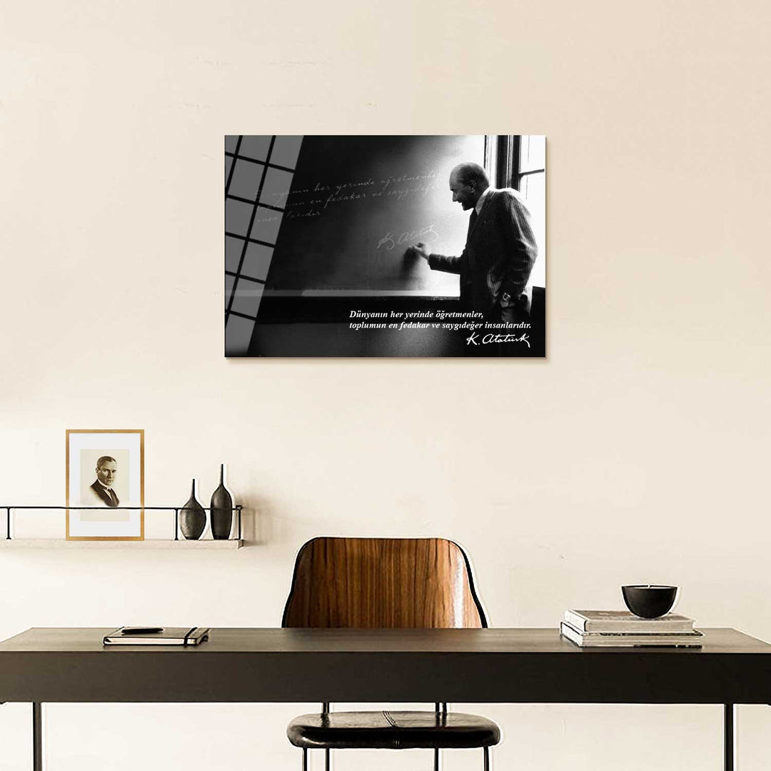 Başöğretmen Atatürk Cam Tablo - ATC026