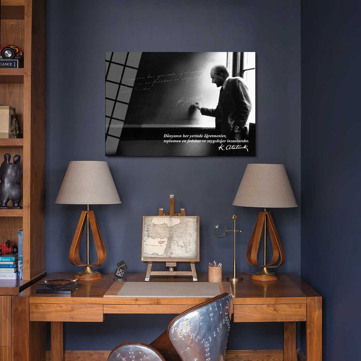 Başöğretmen Atatürk Cam Tablo - ATC026